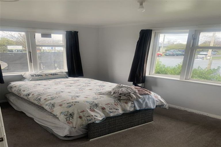Photo of property in 160 Cole Street, Masterton, 5810