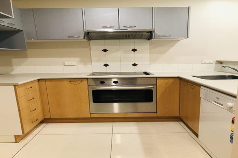 Photo of property in 44 Chapel Road, Flat Bush, Auckland, 2019