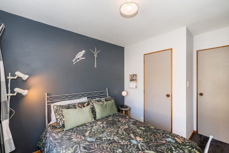 Photo of property in 28 Matenga Street, Waikanae, 5036