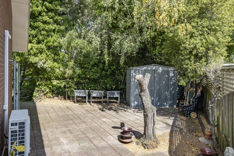 Photo of property in 2/38a Greers Road, Burnside, Christchurch, 8041