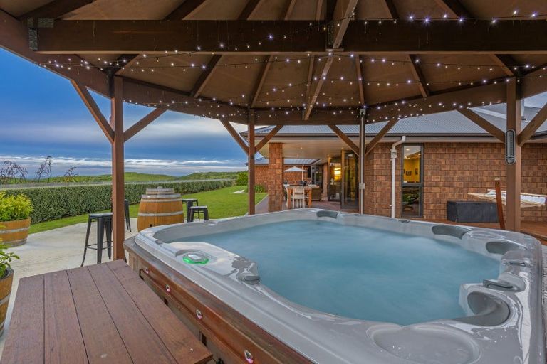 Photo of property in 78 County Heights Drive, Aokautere, 4471