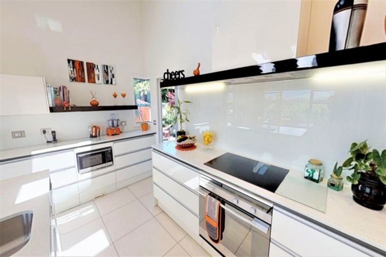 Photo of property in 13a Lancaster Street, Levin, 5510