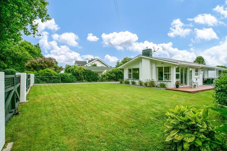 Photo of property in 100 Hall Street, Cambridge, 3434