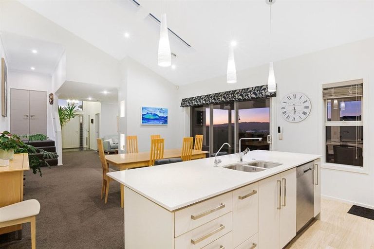 Photo of property in 53 Endeavour Drive, Whitby, Porirua, 5024