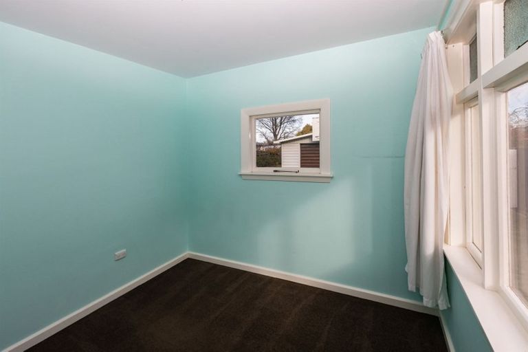 Photo of property in 27 Kenwyn Avenue, St Albans, Christchurch, 8052