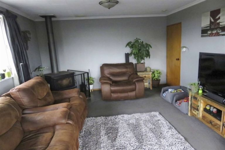 Photo of property in 79 Avon Road, Clifton, Invercargill, 9812