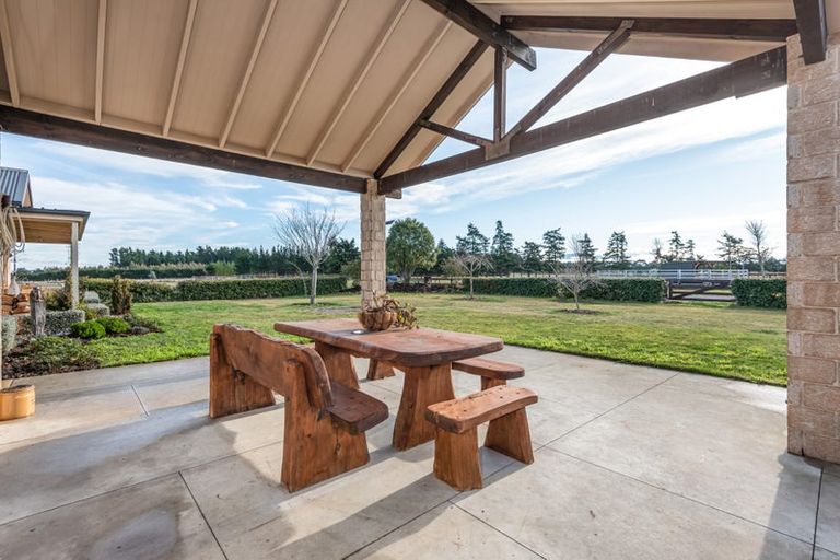 Photo of property in 270 Barkers Road, Loburn, Rangiora, 7472