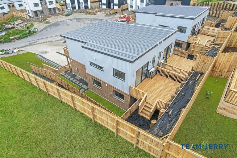 Photo of property in 40b Crestview Rise, Papakura, 2110