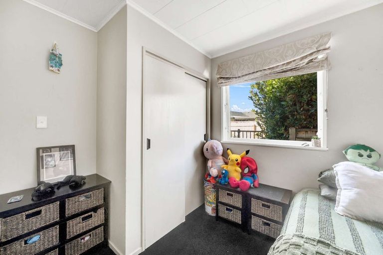 Photo of property in 1 D'arcy Place, Taradale, Napier, 4112