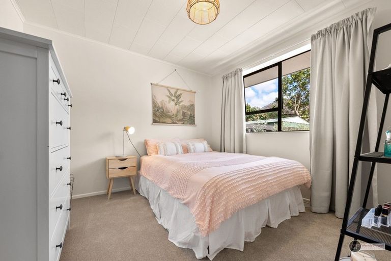 Photo of property in 1/44 Cruickshank Road, Clouston Park, Upper Hutt, 5018