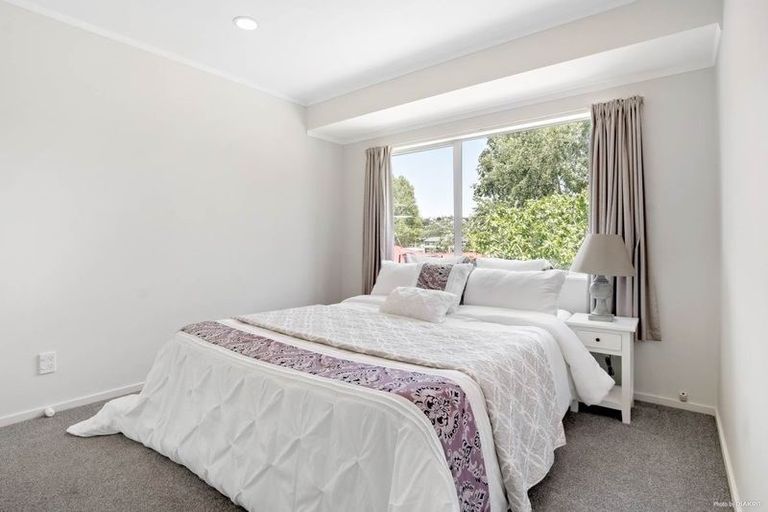 Photo of property in 2/142 Archers Road, Glenfield, Auckland, 0629