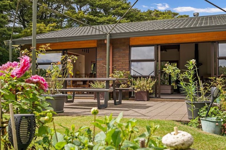 Photo of property in 211 Whau Valley Road, Whau Valley, Whangarei, 0112