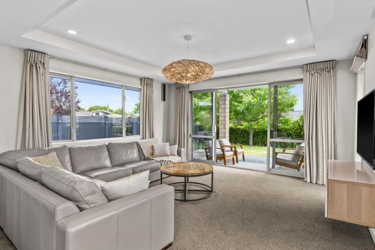 Photo of property in 17 Margaret Avenue, Havelock North, 4130