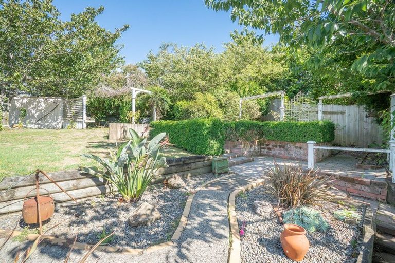 Photo of property in 4 Landau Court, Ashhurst, 4810