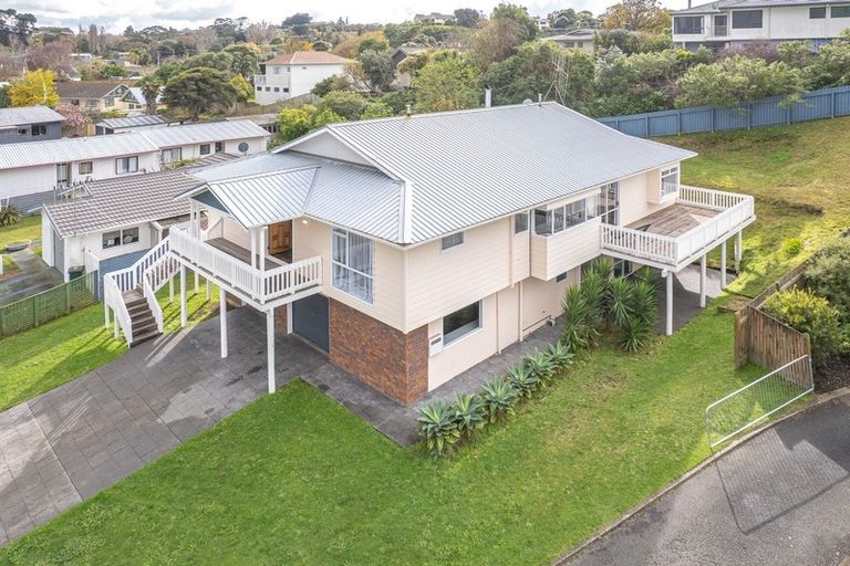 Photo of property in 72 Treadwell Street, Springvale, Whanganui, 4501