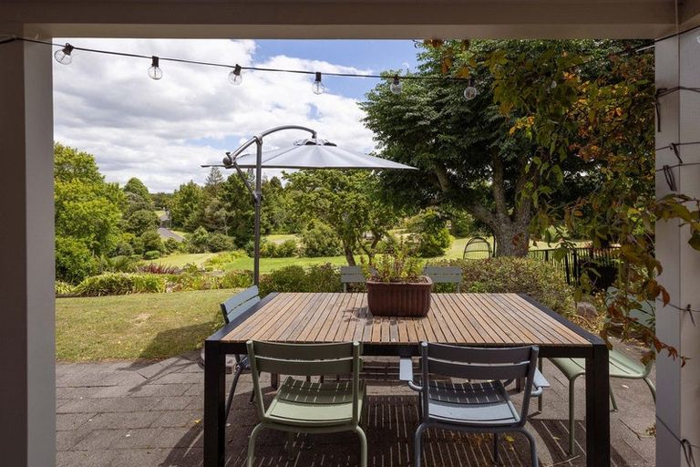 Photo of property in 5 Ashwood Grove, Omokoroa, 3114