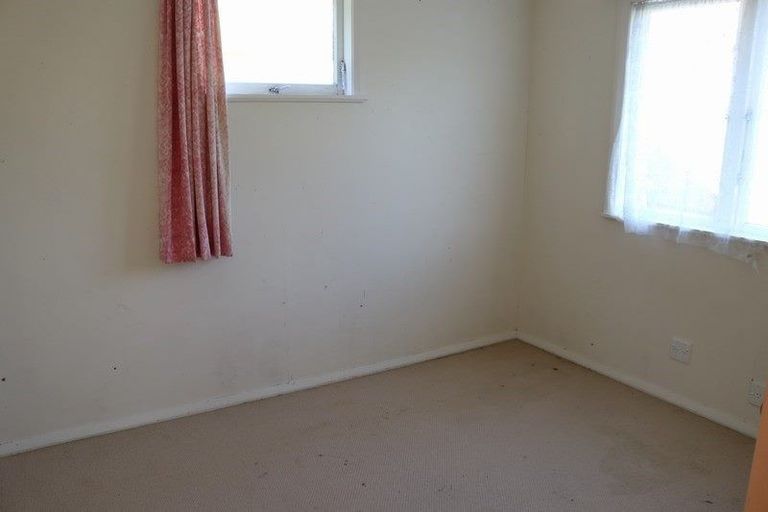 Photo of property in 35 Caffray Avenue, Aramoho, Whanganui, 4500