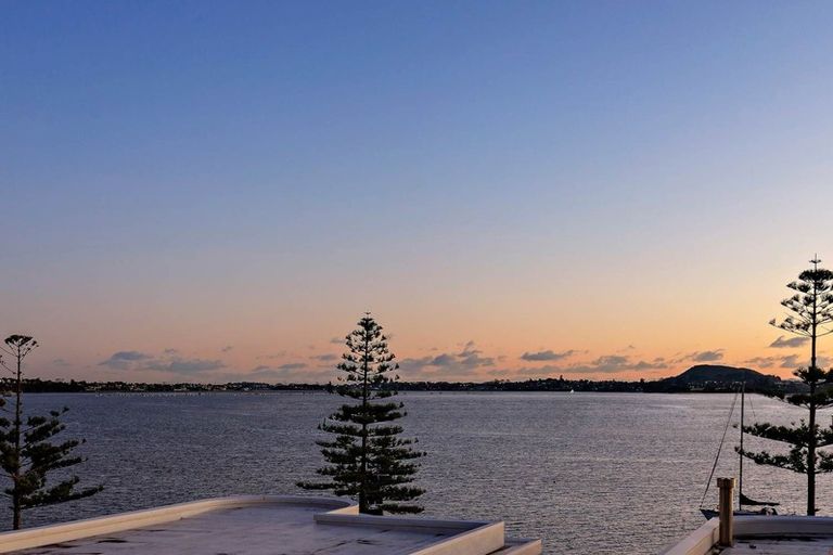 Photo of property in 3/43 The Parade, Bucklands Beach, Auckland, 2012