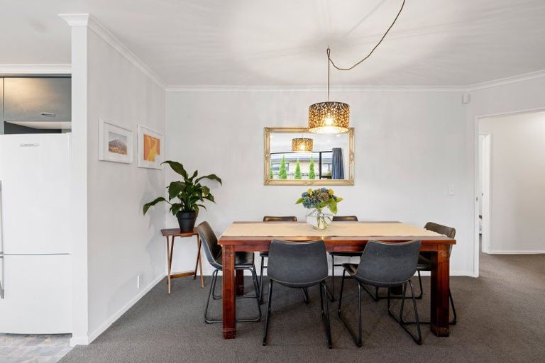 Photo of property in 19 Farnborough Drive, Nawton, Hamilton, 3200