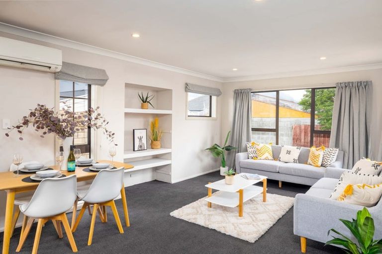 Photo of property in 60 Niven Street, Avondale, Christchurch, 8061