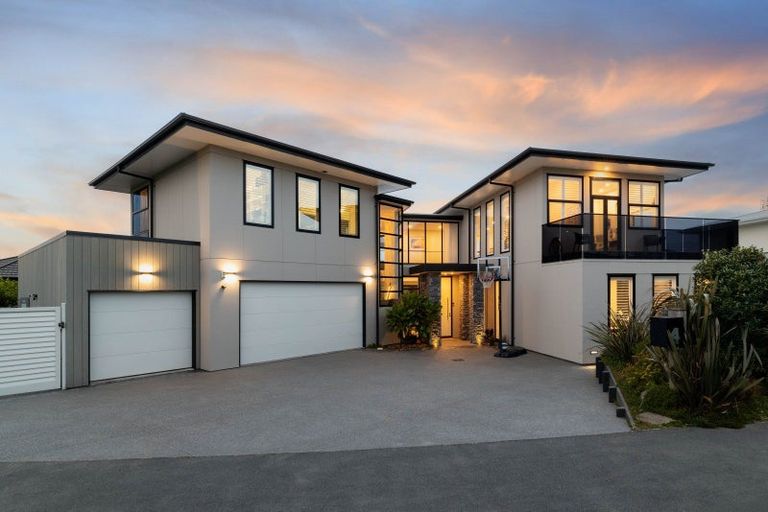 Photo of property in 4 Muriwai Drive, Diamond Harbour, Lyttelton, 8971