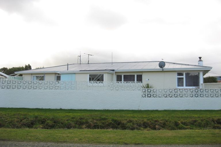Photo of property in 2 Watt Road, Otatara, Invercargill, 9879