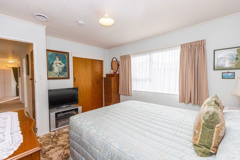 Photo of property in 12 Totara Place, Pahiatua, 4910