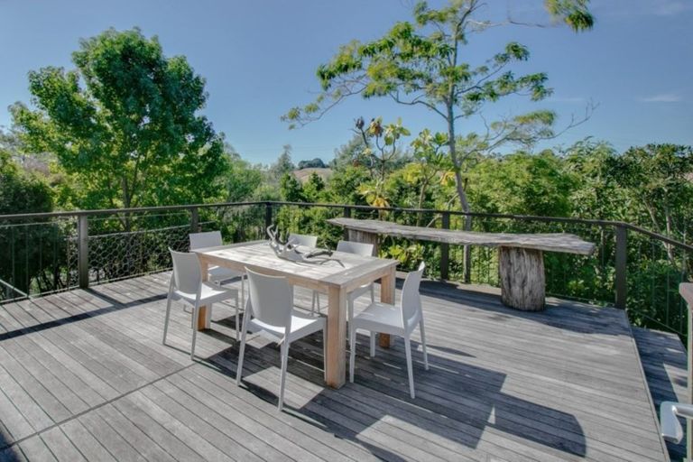 Photo of property in 978 Puketapu Road, Puketapu, Napier, 4182