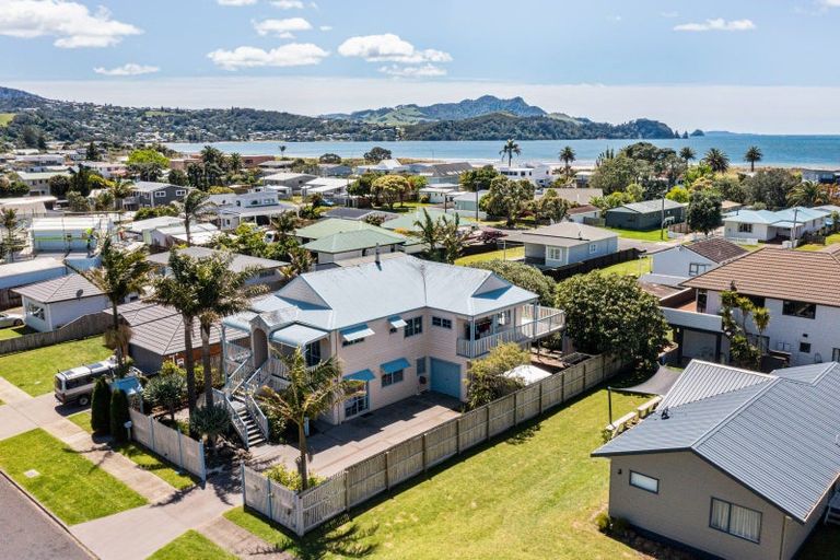 Photo of property in 5 Pipi Dune, Whitianga, 3510