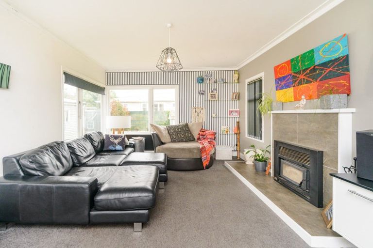 Photo of property in 21 Slacks Road, Awapuni, Palmerston North, 4412