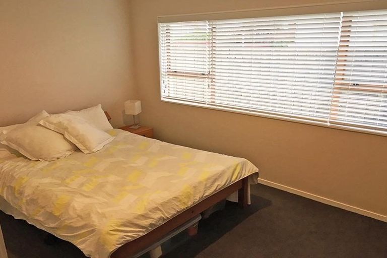 Photo of property in 32a Gills Avenue, Papakura, 2110