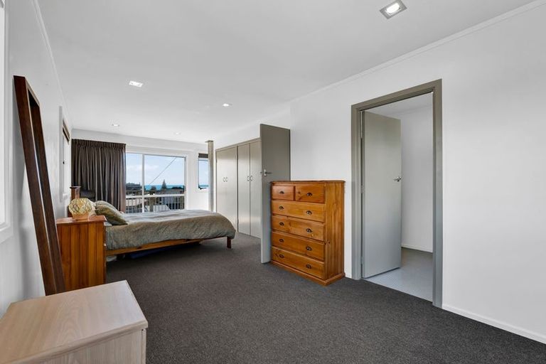 Photo of property in 22 Downe Street, New Plymouth, 4310