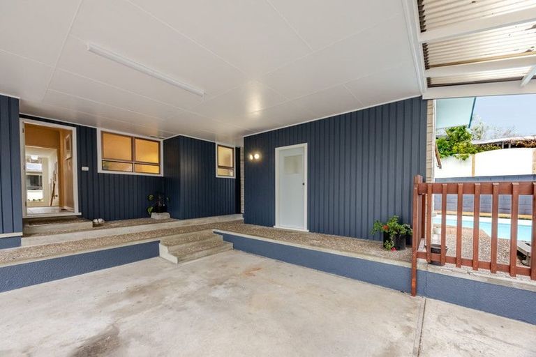 Photo of property in 60 Mchardy Street, Havelock North, 4130
