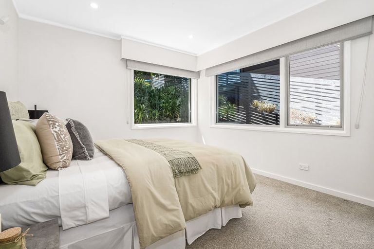 Photo of property in 40 Seaview Road, Paremata, Porirua, 5024