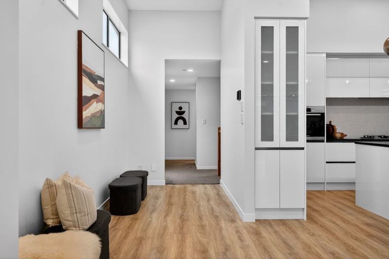 Photo of property in 41 Ascension Crescent, Orewa, 0931