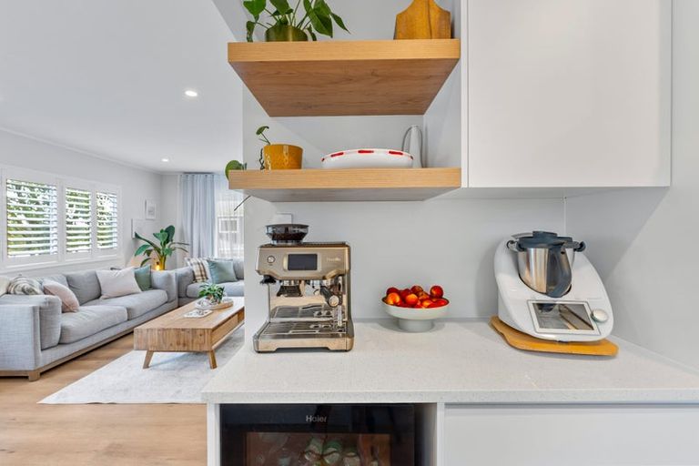 Photo of property in 3/16 Gatman Street, Birkdale, Auckland, 0626