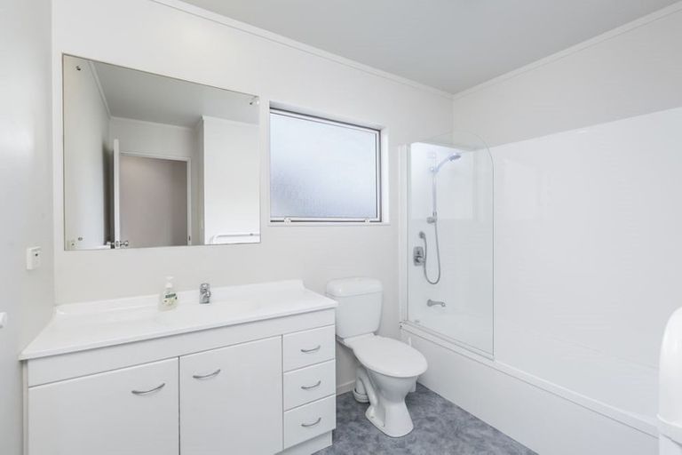 Photo of property in 1/11 Mably Court, Stanmore Bay, Whangaparaoa, 0932