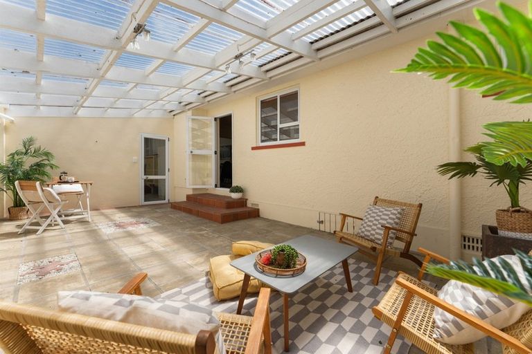 Photo of property in 31 Doone Street, Lynmouth, New Plymouth, 4310