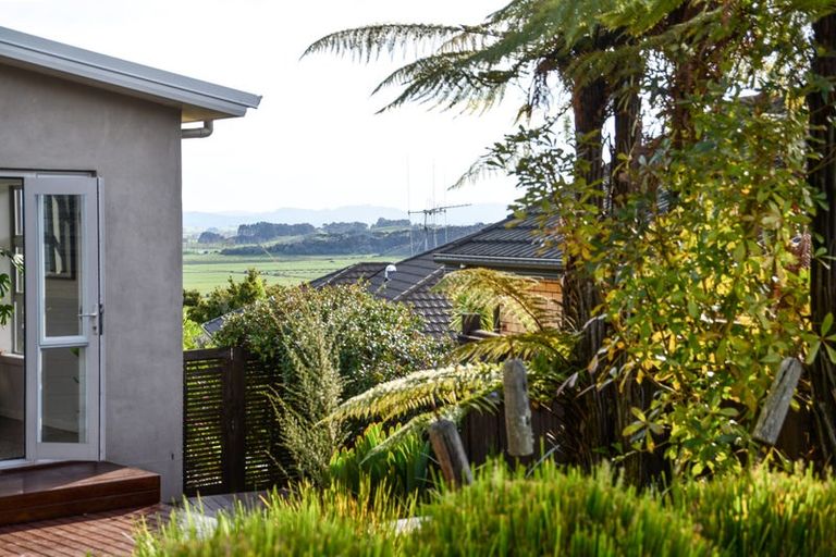 Photo of property in 7 Greenfield Drive, Western Heights, Hamilton, 3200