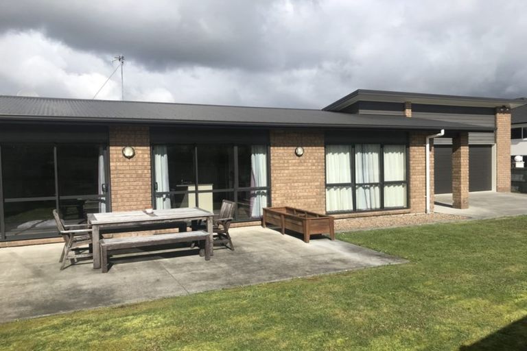 Photo of property in 2 Nicks Way, Flagstaff, Hamilton, 3210