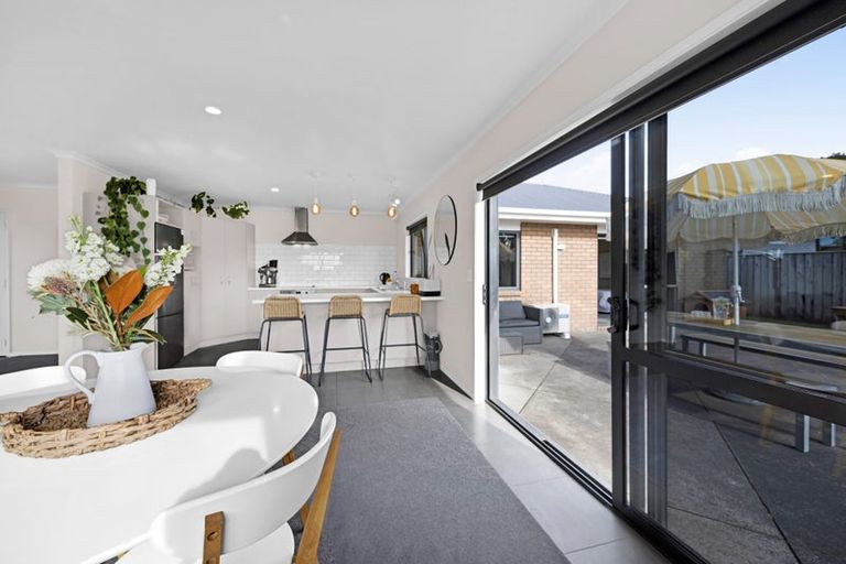 Photo of property in 4 James Drive, Bell Block, New Plymouth, 4312