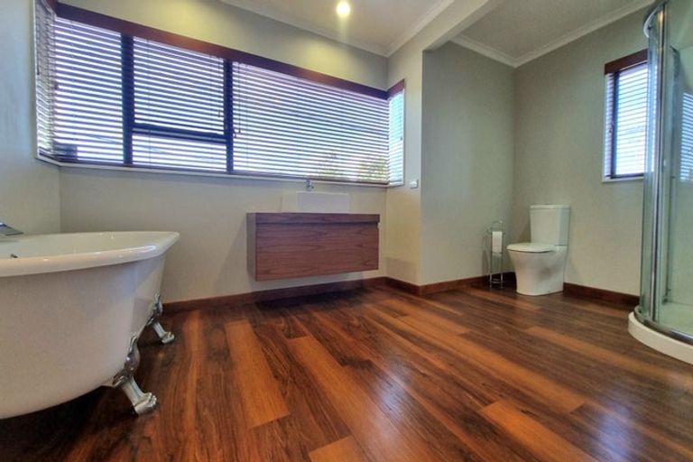 Photo of property in 349 Rosetta Road, Raumati Beach, Paraparaumu, 5032