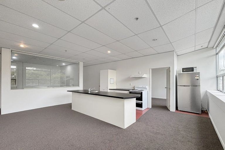 Photo of property in City Lodge, 202/115 Vivian Street, Te Aro, Wellington, 6011