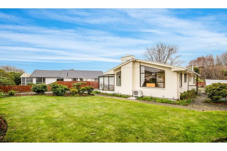 Photo of property in 16a Fenhall Street, Russley, Christchurch, 8042