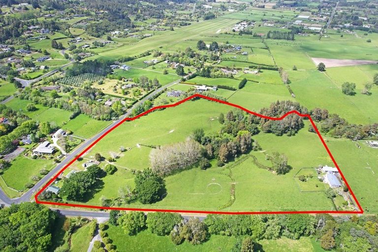 Photo of property in 215 Ponga Road, Opaheke, Papakura, 2584