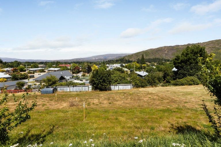 Photo of property in 42 Hazlett Street, Clyde, 9330