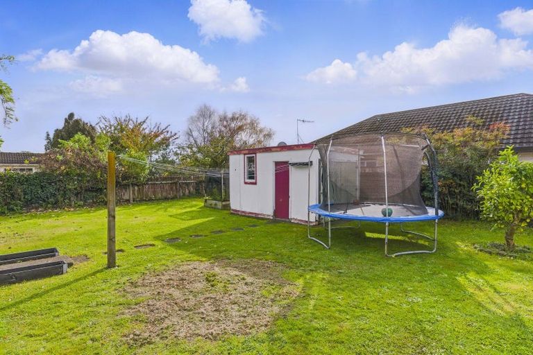 Photo of property in 18 Hannan Street, Levin, 5510