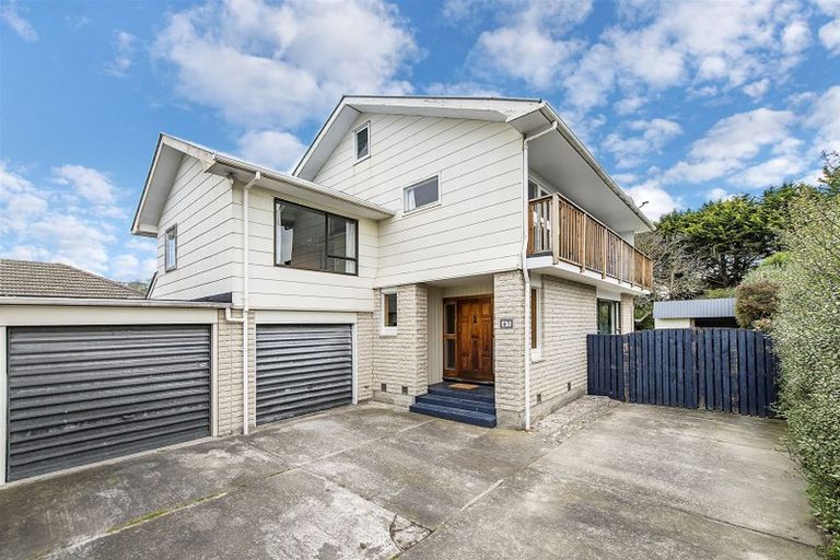 Photo of property in 2/47 Strowan Road, Strowan, Christchurch, 8052