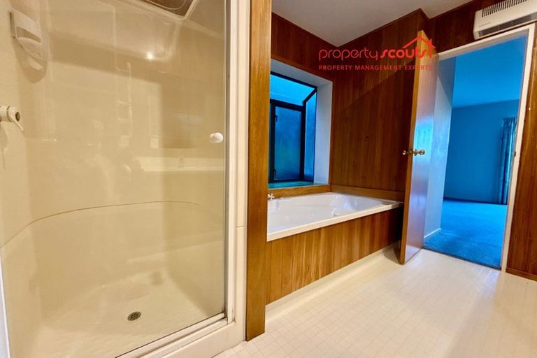 Photo of property in 28b Ripon Street, Lyttelton, 8082