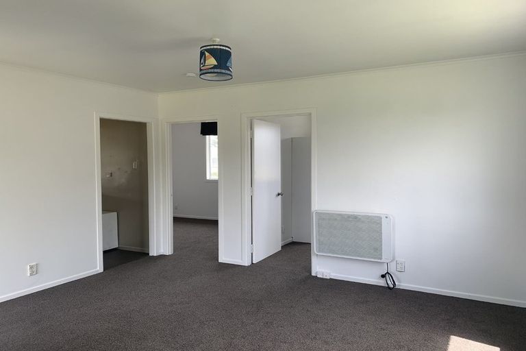 Photo of property in 12-16 Cornfoot Street, Castlecliff, Wanganui, 4501